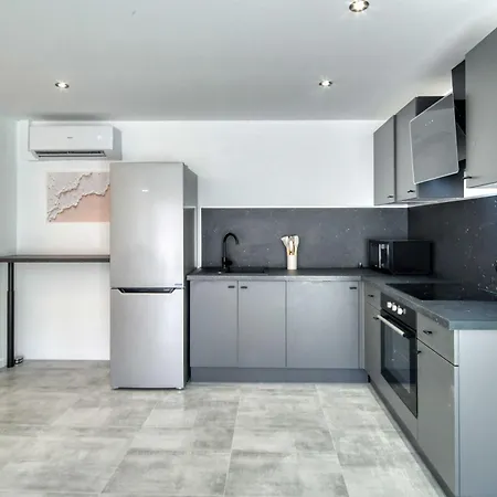 公寓 A C 2bdr 6p Flat Just Two Minutes From The Beach!