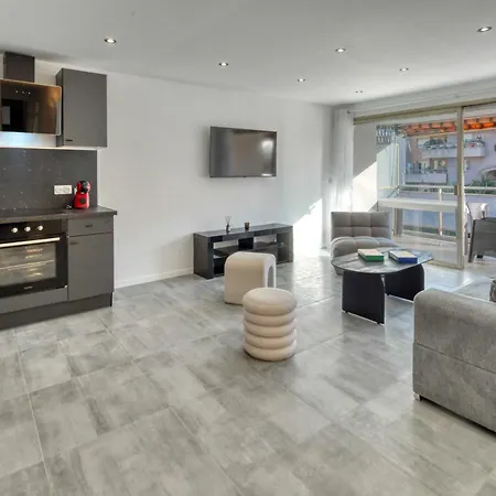 Appartamento A C 2bdr 6p Flat Just Two Minutes From The Beach! *